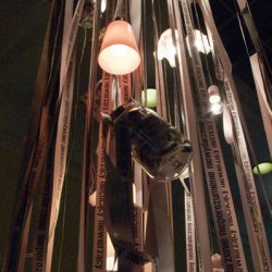 „Niedokończony”, 2009, instalacja tekstowa w czasie wystawy „Na okrągło. 1989-2009”, Hala Stulecia, Wrocław (detal).