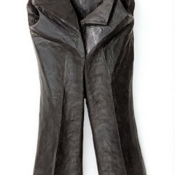 Spodnie, 1999, plastelina, ok. 50x 20x 7 cm