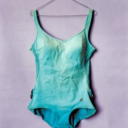 Turkusowy strój kąpielowy, 2002, 130x 110 cm