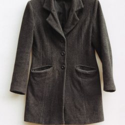 Szary płaszcz, 2002, 130x 110 cm